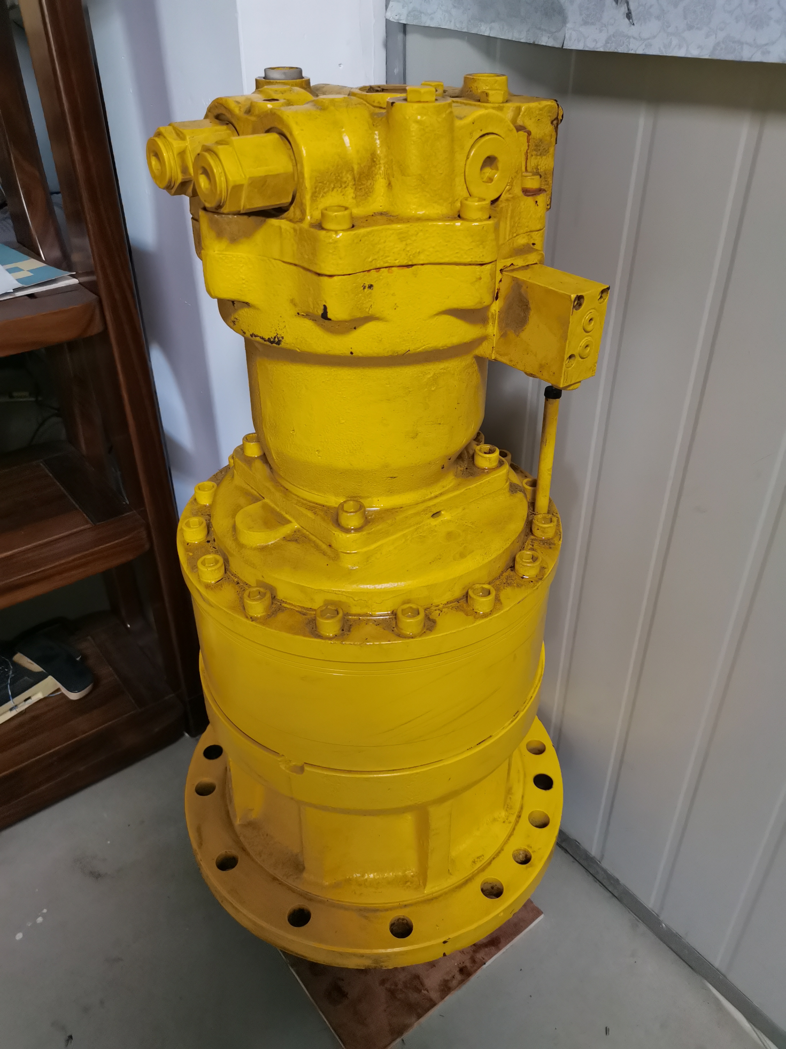 tsm250280系列回转液压马达减速机