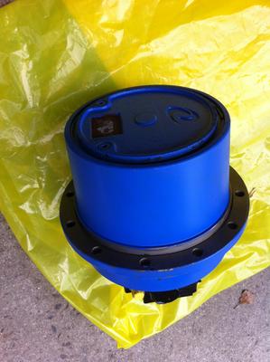 4-6.5吨行走马达减速机总成 PGRF602 /PGR402履带驱动总成