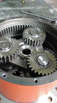 REXROTH &nbsp;GFT24T3 3050 RATIO120.5钻机设备履带行走减速机齿轮箱