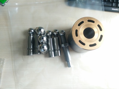 林德LINDE BMF35/50/75/63/105/140/135/186/260-01系列的弯轴液压马达